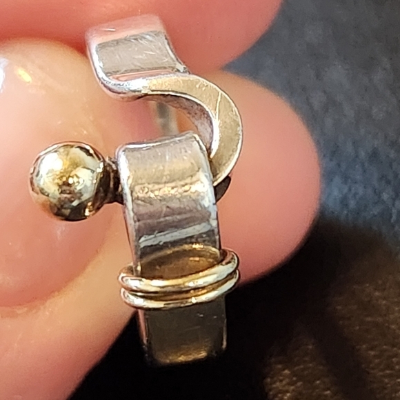 Tiffany & Co Hook and Eye Ring 18k Gold Sterling Silver - Picture 9 of 15